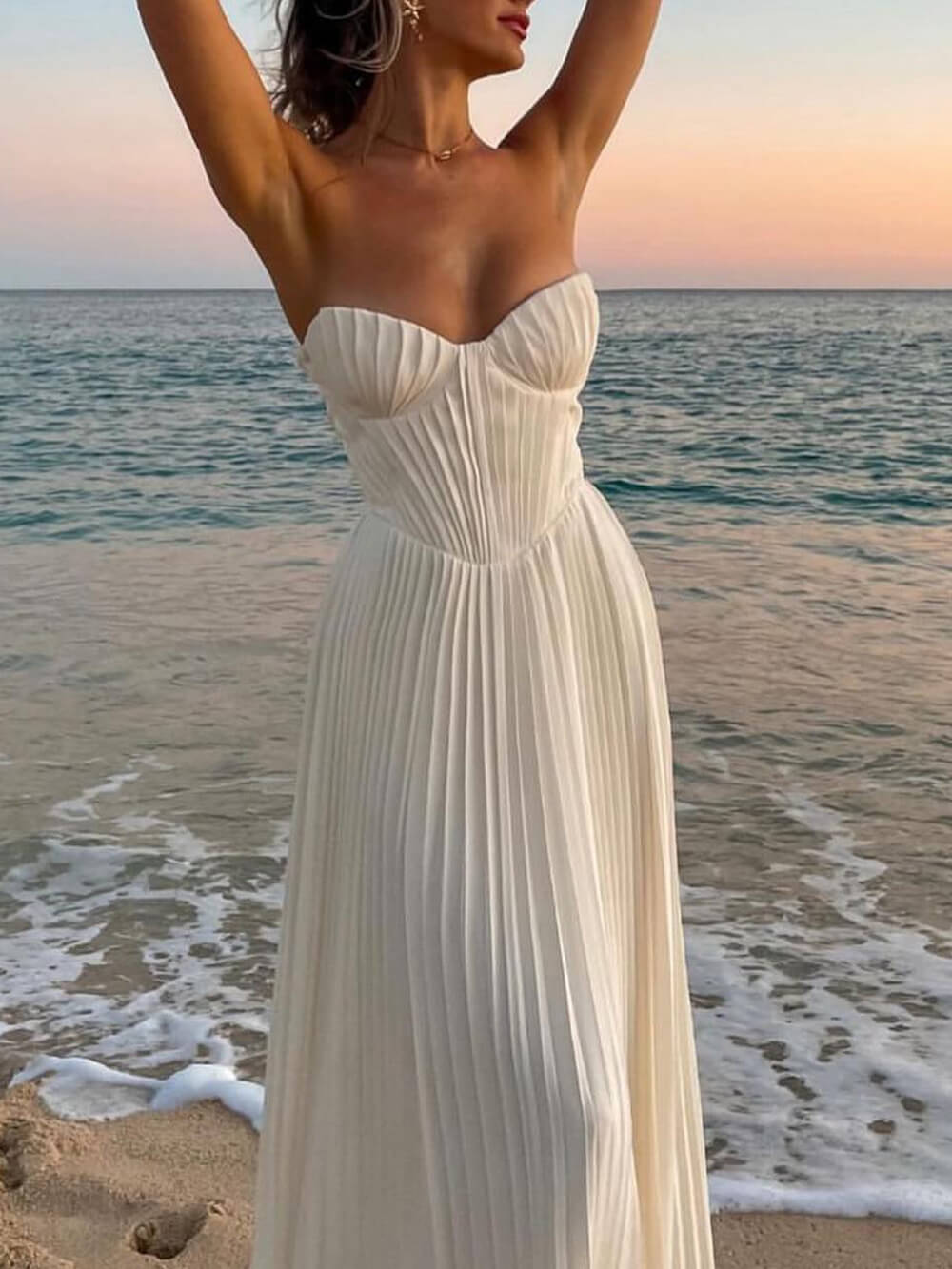 Christina ™ | Elegant Pleated Strapless Dress