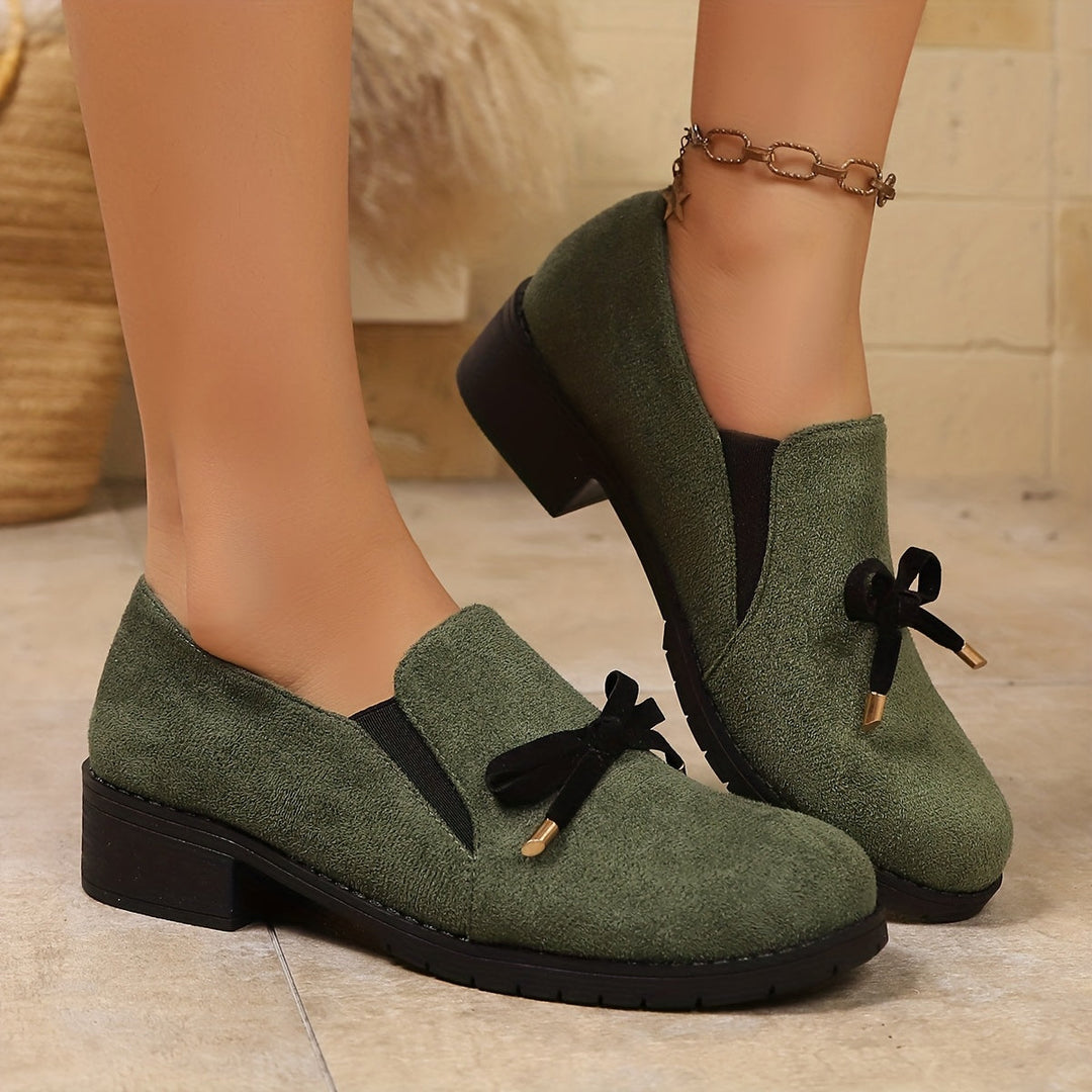 Camil - Elegant loafers with soft support