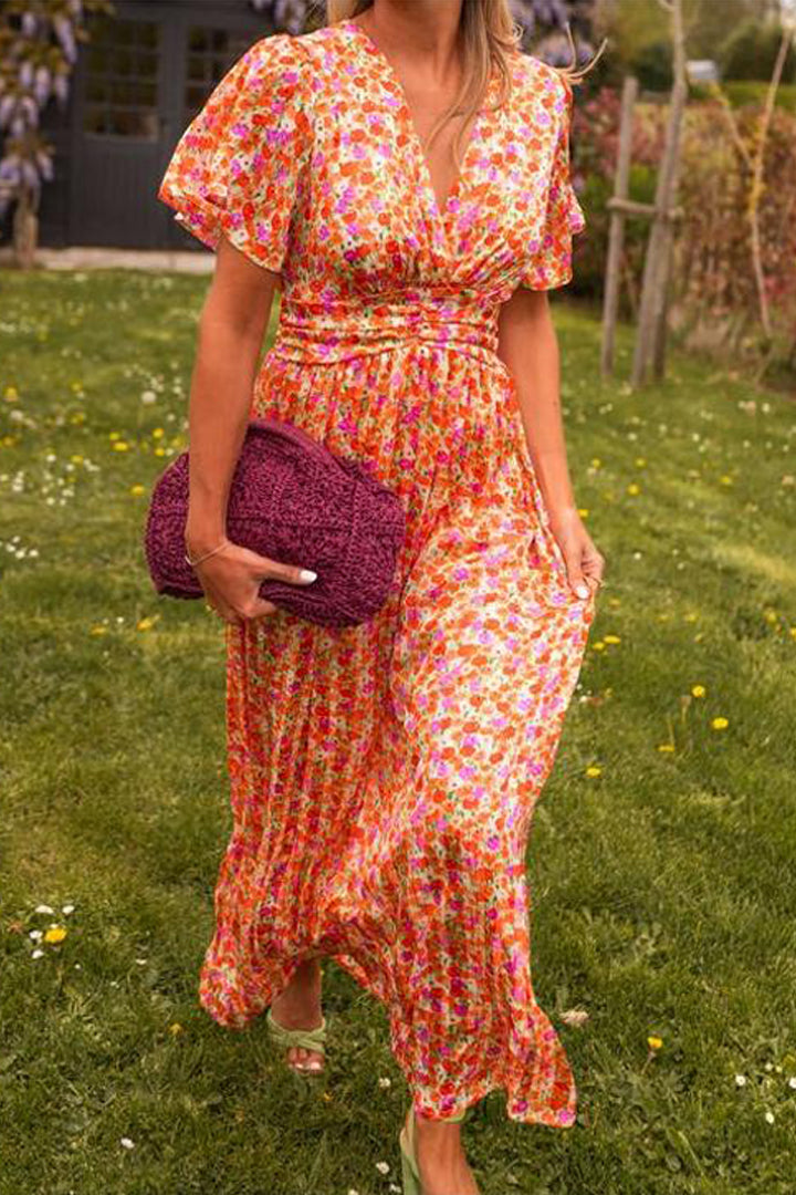 Harlow™ | Cute floral dress with V-neck