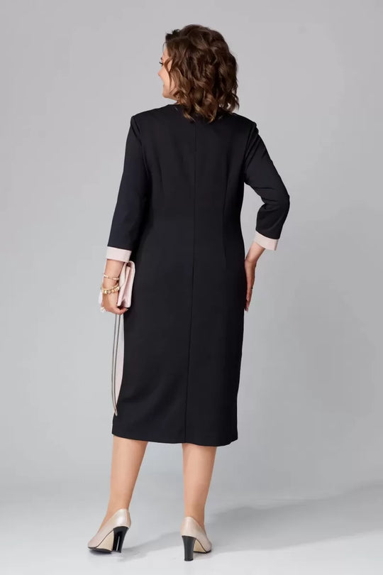 Fenna - Elegant V-Neck Midi Dress