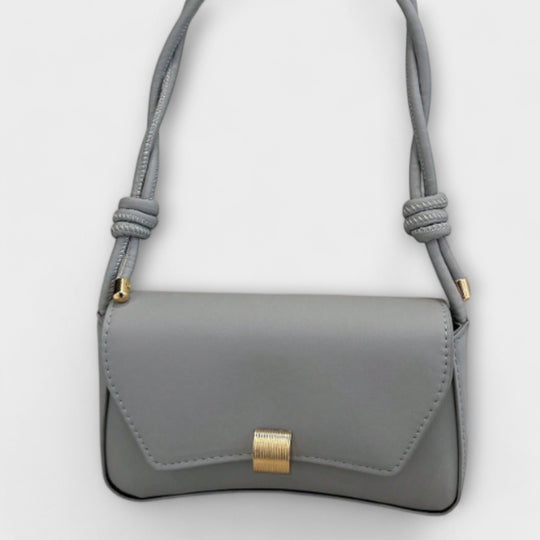 Vayla - Elegant Vintage Handbag