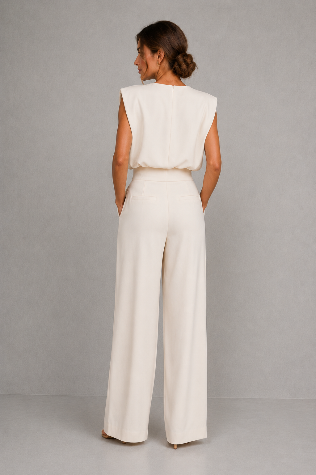 Women's Sleeveless Wide Leg Jumpsuit - Elegant Occasion & Wedding Guest Jumpsuit