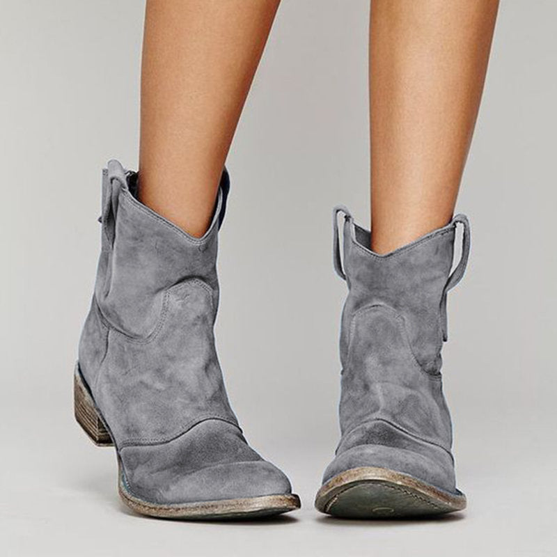 Sophie – Elegant Suede Ankle Boots