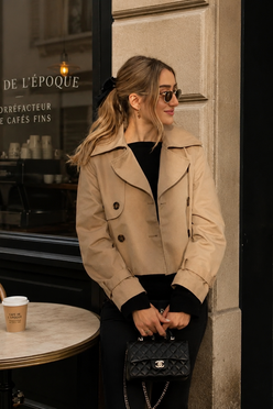 Women’s Vintage Cropped Trench Coat with Double-Breasted Front