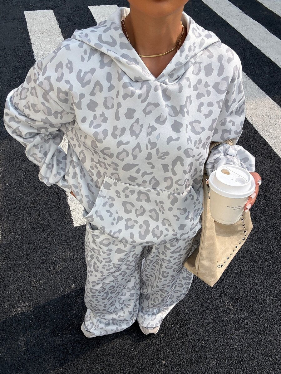 Women’s Thermal-Lined Hoodie & Sweatpants Set